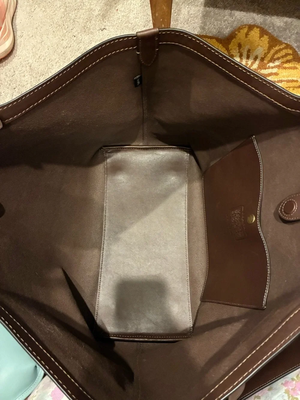 COACH Gramercy Tote Maple w/ NY zip pouch - Picture 3 of 8